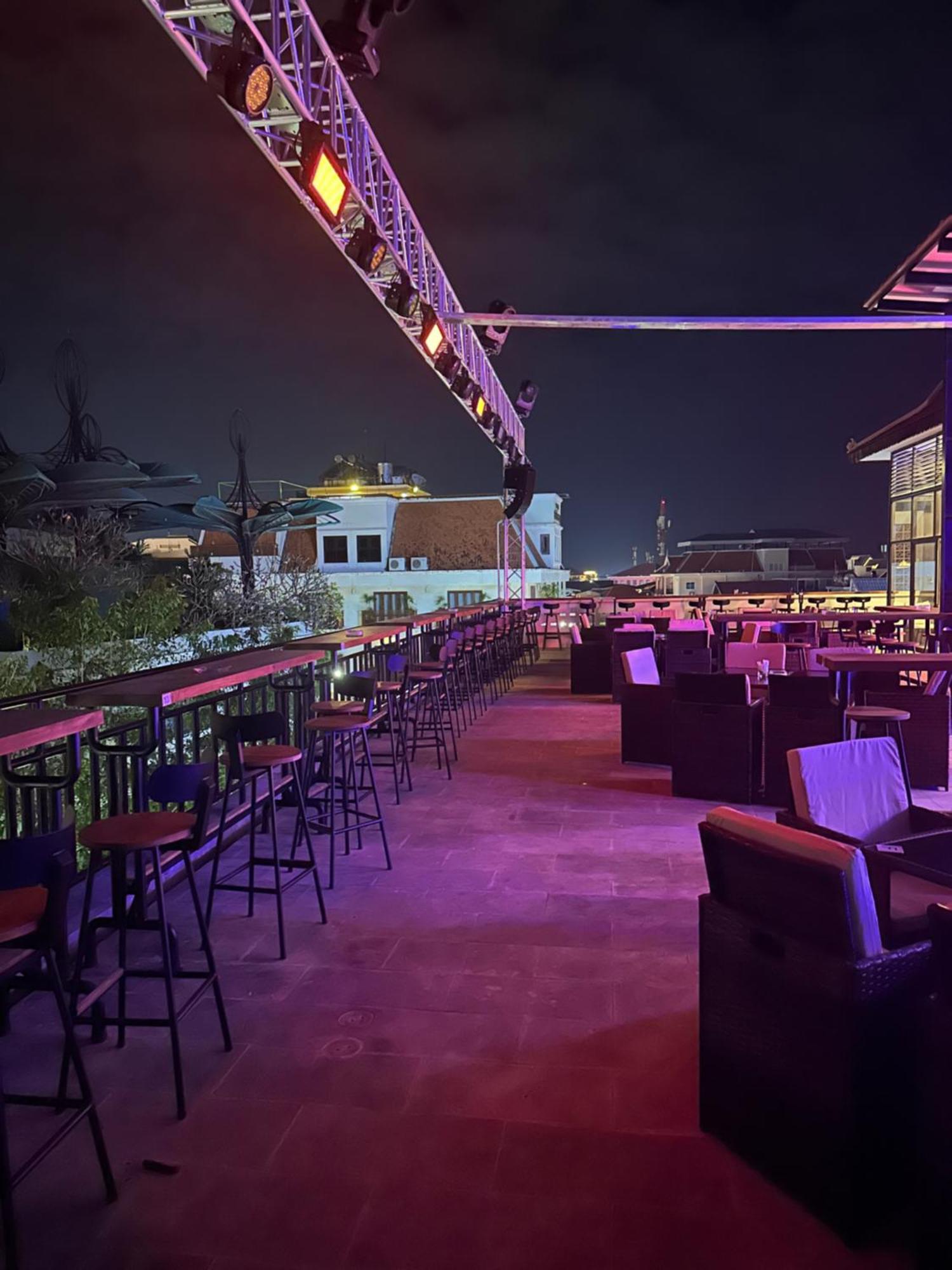 Nico'S Hotel And Skybar Ciudad de Siem Riep Exterior foto